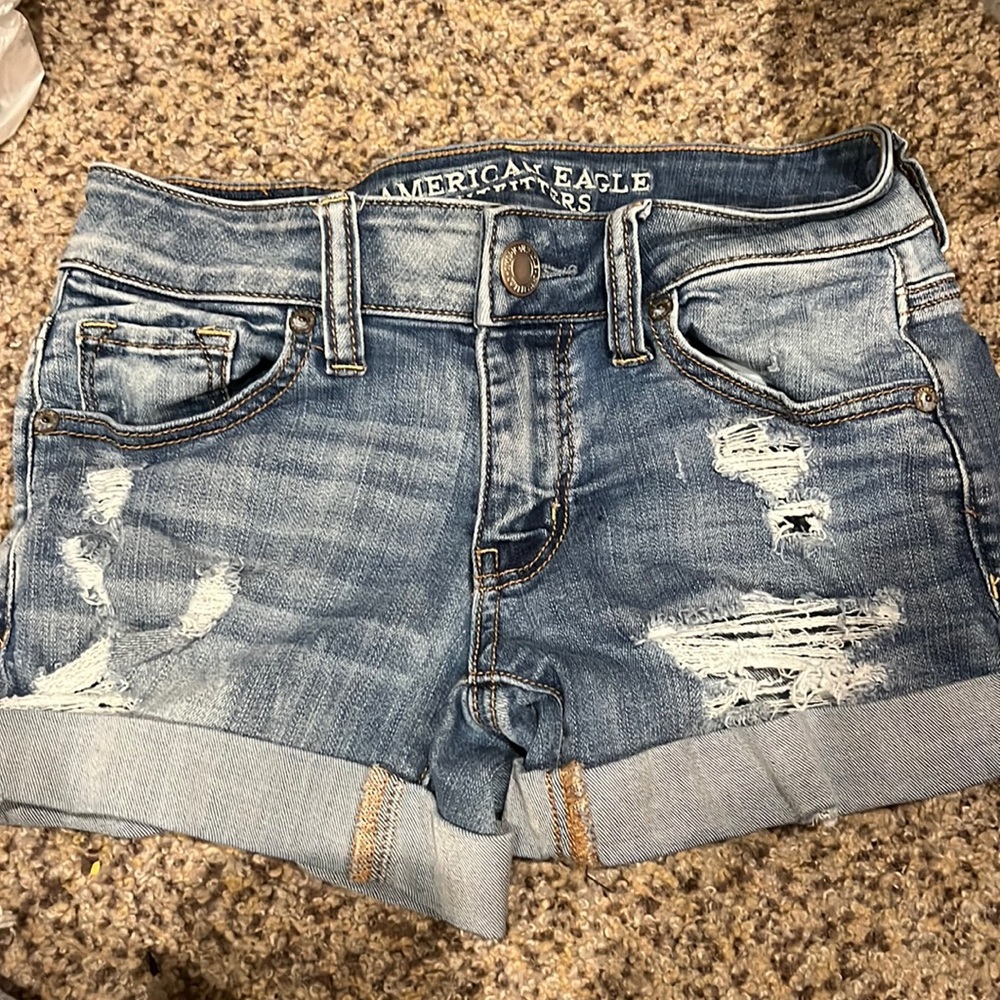 American eagle light wash jean shorts size O
